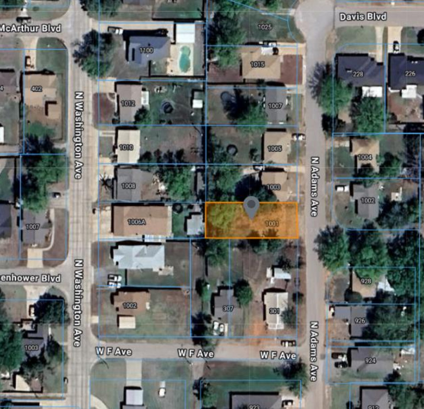1001 N Adams Ave in Elk City, OK