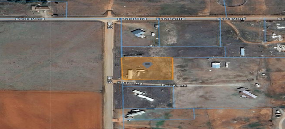 19325 E 1181 Rd in Sayre, OK