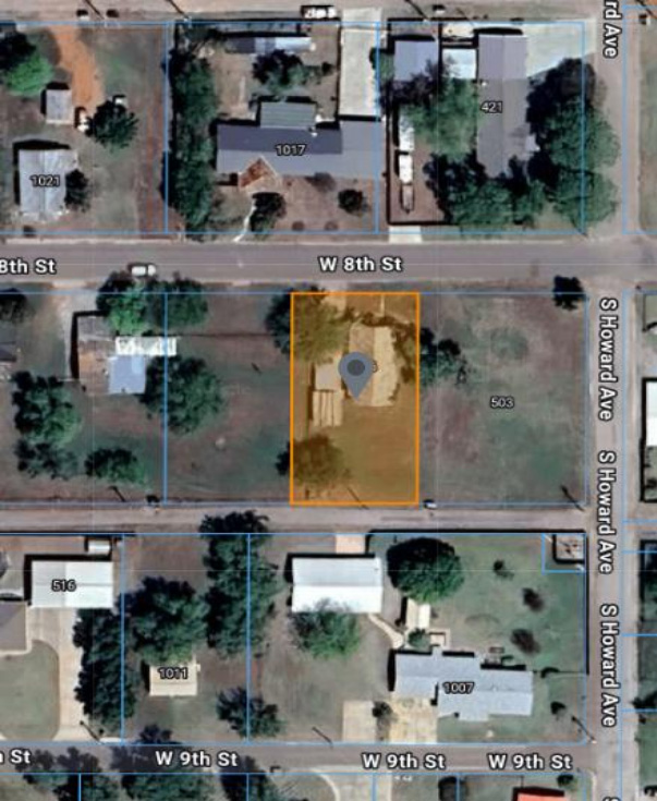 1006 W 8th St in Elk City, OK